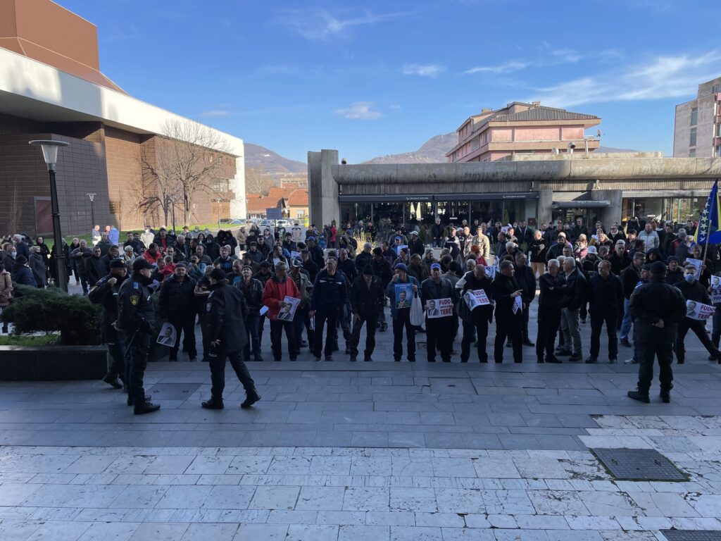 5AC03A17 BA45 44C2 9C3E 895254951DD7