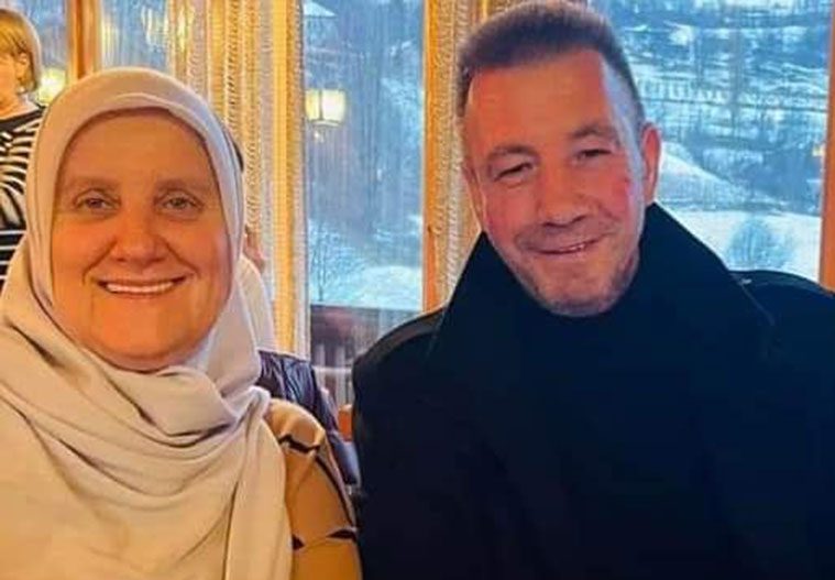 6CE08803 7C3C 4452 82B0 C9546D2C09FA