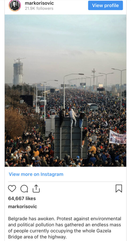 B2419740 F4ED 4180 B4C9 44292E226159