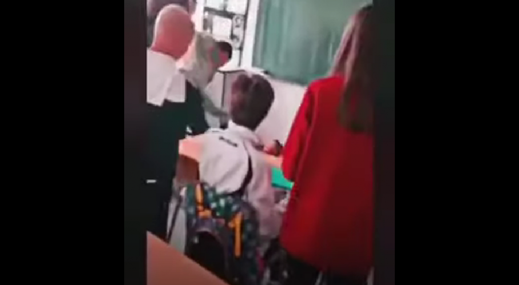 EDD974FC 9725 4F8A ADA5 EC7074545A22