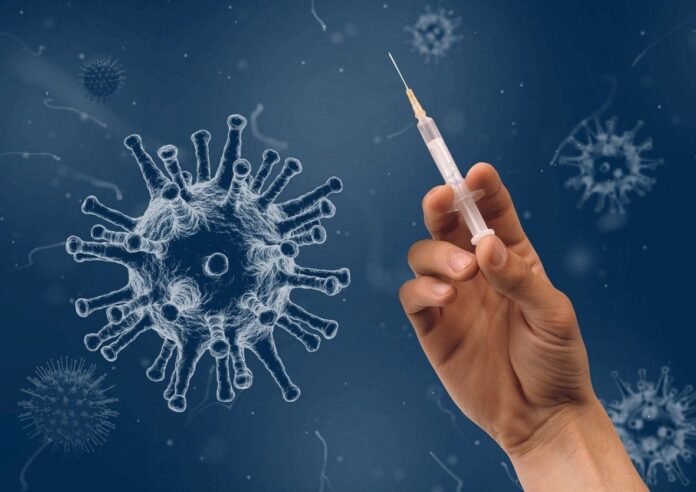 injekcija vakcina covid pixabay