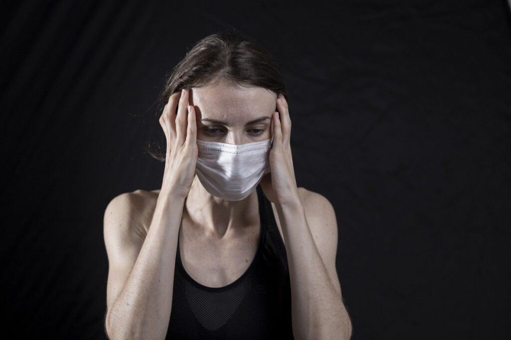 maska simptomi virus pixabay