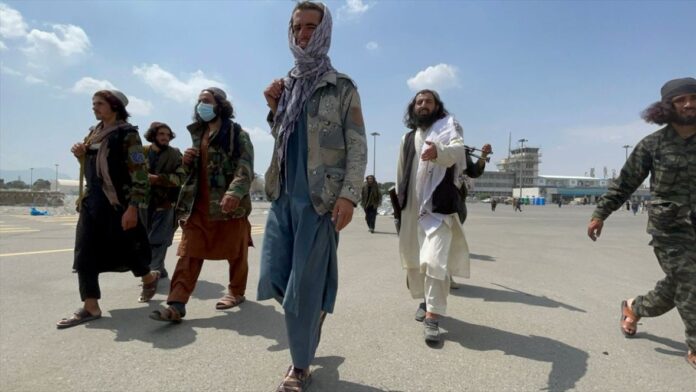 talibani kabul aerodrom 4