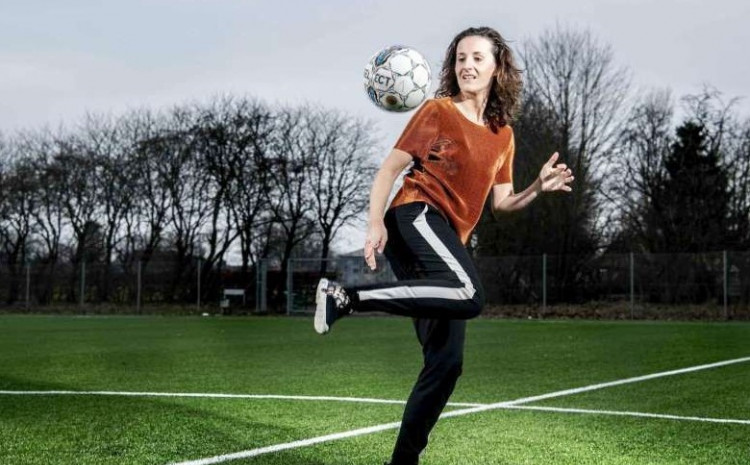 Sportska novinarka Arnela Muminović: Bosanka na danskoj televiziji komentirala meč s BiH