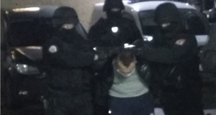 04076AF2 B657 4CBF 962F 2F8A327B716E