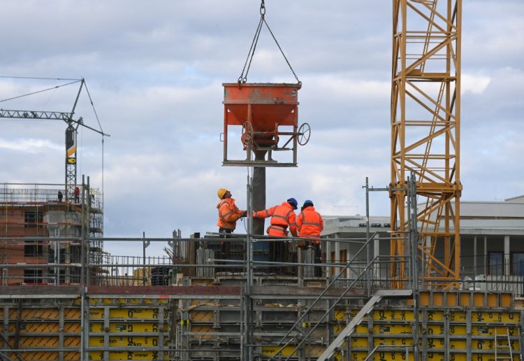 1641922298 000 9392Z8 750x516 1