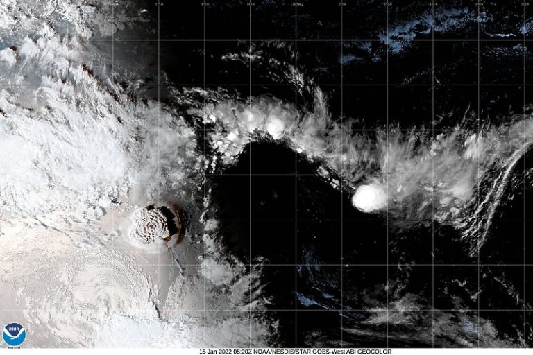 Udarni val erupcije na Tongi prešao 17.000 kilometara i stigao do Hrvatske