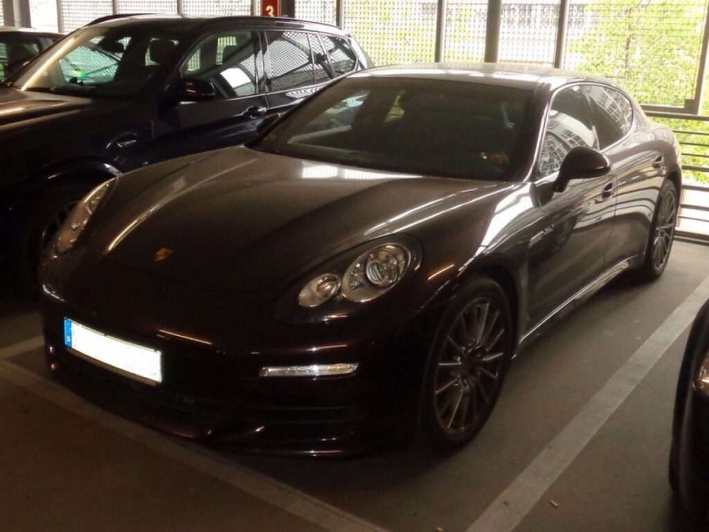 CB2DFADC 7315 407F 8439 2DB03F8D6D18