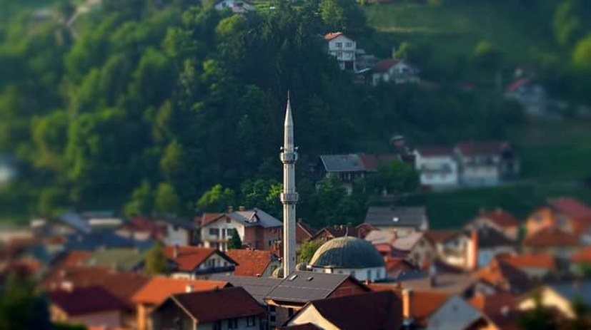 FCF8D173 A64E 4E40 95CB 27A76BA8CA49