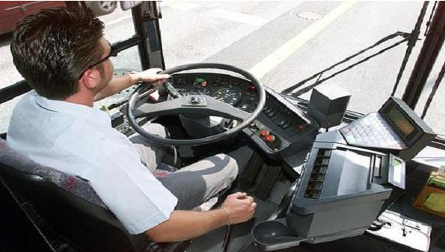 Vozači autobusa u problemima: Ako ne primijetimo lažni novac, sami odgovaramo i vraćamo novac