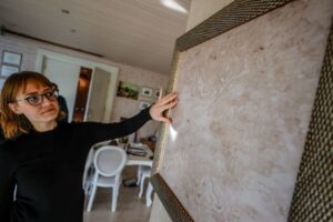 fosil megalodon ostatak