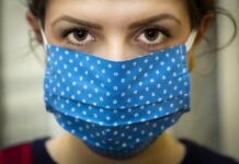 maska koronavirus covid19 epidemija zaraza djevojka pixabay