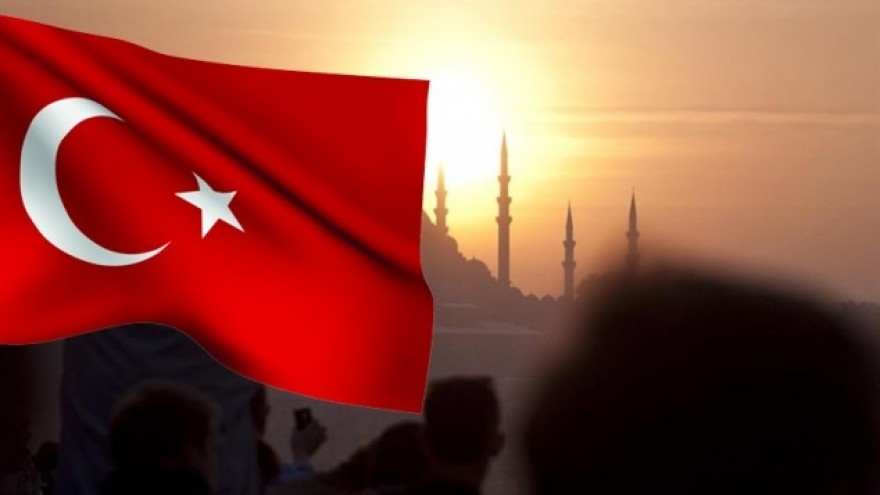 turska zastava vizual 880x495 1