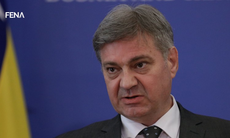 030221 Zvizdic markica 1