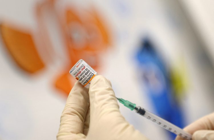 Švedska preporučuje četvrtu dozu cjepiva za starije