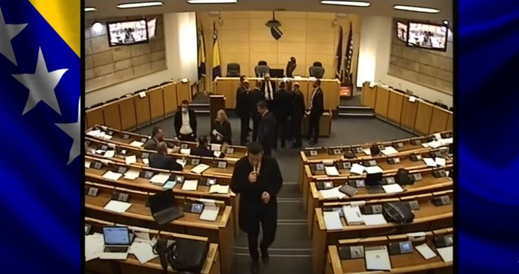 1645113953 campara 750x397 1