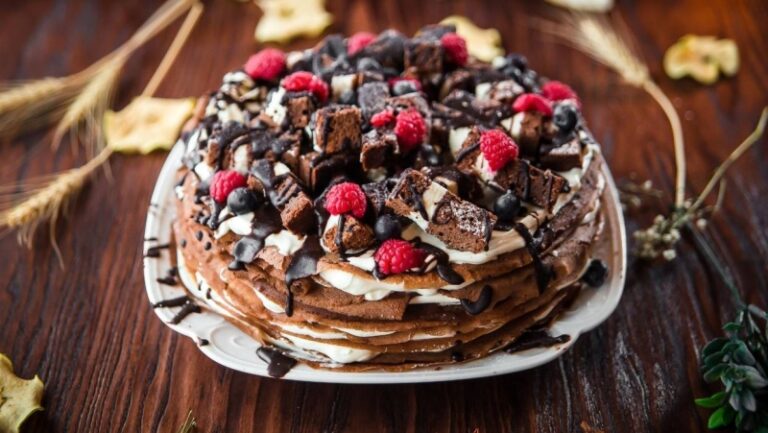 Nadjev sami birajte: Torta od palačinaka koja se  odmah jede