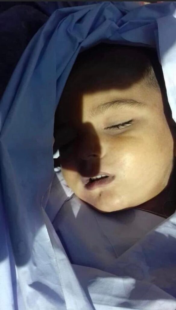 641FE453 5427 4472 8008 17E0C3170B8E