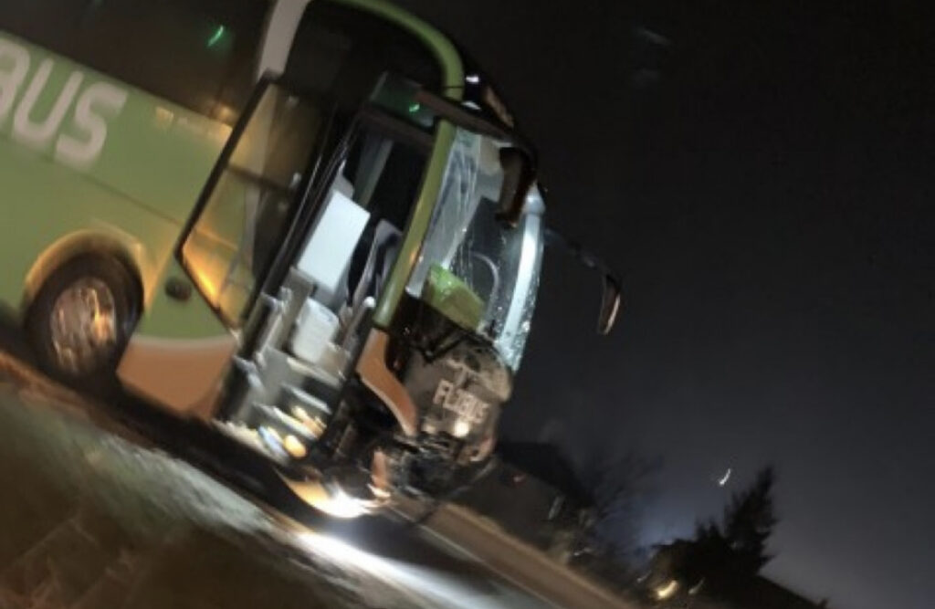 64AD0971 6AE8 4D6F B35C EEFE654976AF