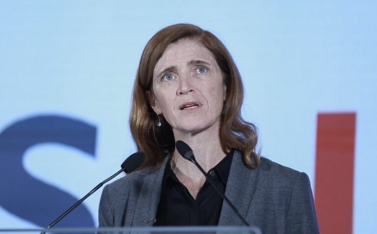 Samantha Power: Zakonodavci u RS-u se igraju s vatrom
