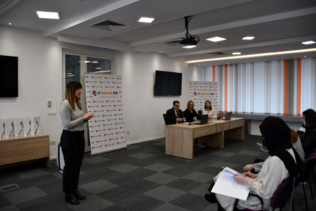 755D45D7 D716 4AE7 AB64 283156FD3691