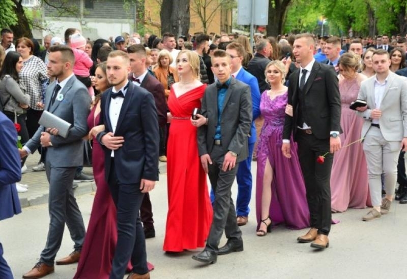 94650944c83cd3b1d4cb250332d5bdcd