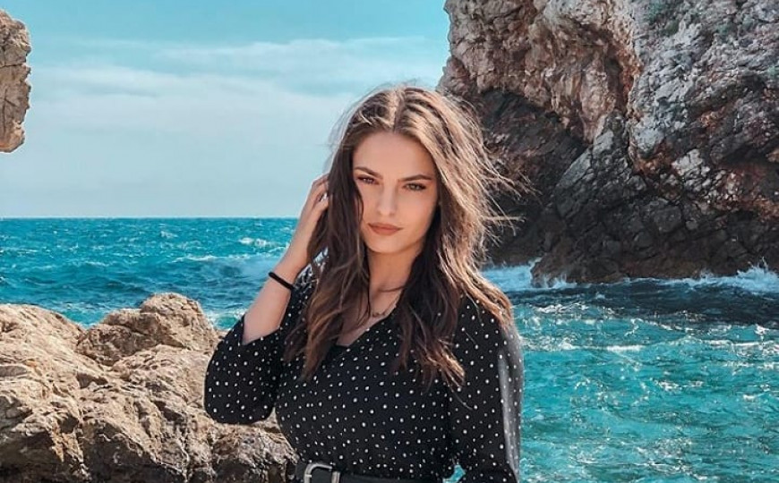 965C1C45 9313 43C0 AF3A 4237D5674E4D