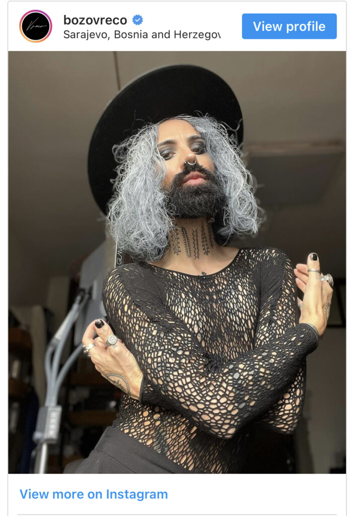 D3FDE9CE 4D80 48CA 8710 81CFFEB8B98A