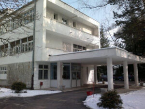 D4F2AB78 9ED0 4EEF 9A16 945103BE651B