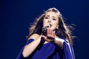 DA5CB801 5696 42BC 85AE DEAB437C760F