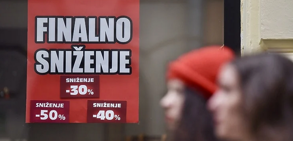 Savjeti stručnjaka u periodu sniženja: Birajte pametno, kupujte što vam je neophodno