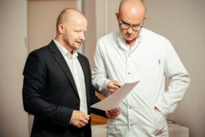 doktor pacijent ordinacija PRTSCRH01