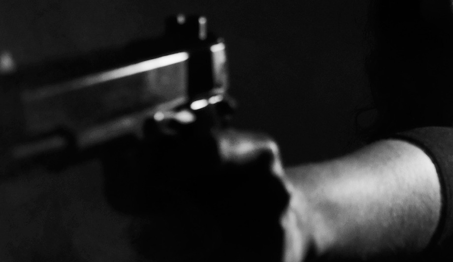 pistolj pixabay ilustracija