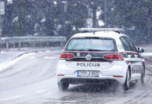 policija snijeg klizav klovoz cesta poledica pixsell
