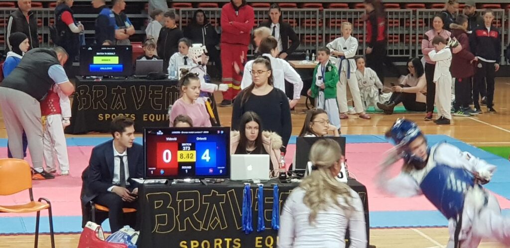 8AABD582 E2CD 47B9 BC52 3653740939B0