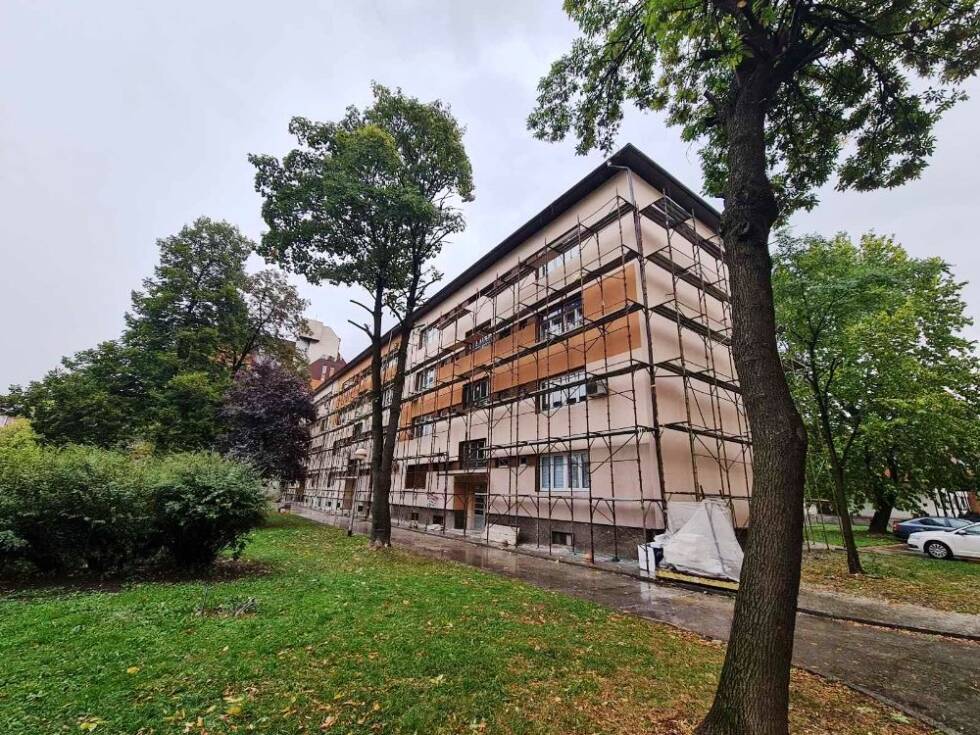 94981B1C 0C48 4D92 9AD9 C56B075BFD61