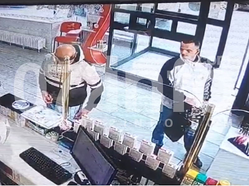 A5319D42 26D8 43B4 BA64 2406E5ABD6FF