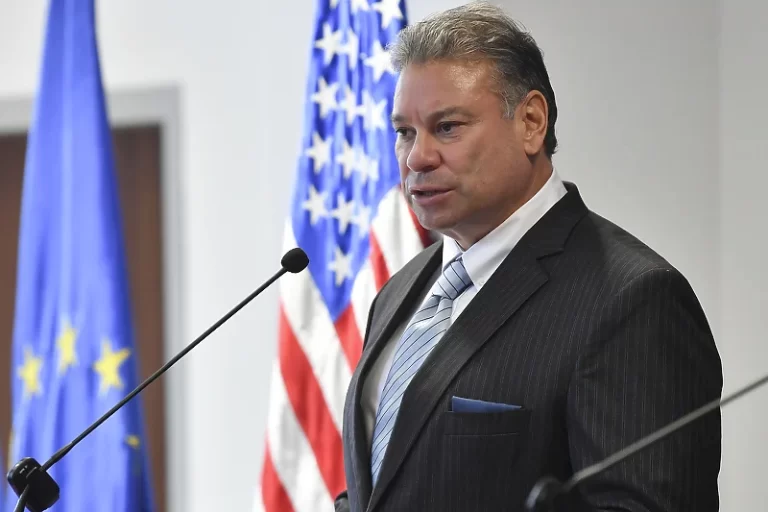 Escobar otkrio koji izborni model u BiH podržava SAD: Upravo je sada na stolu