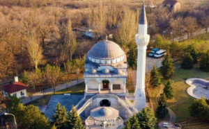 ABF4C4DC 5E68 4E52 B60C 1EAC8EEF8452