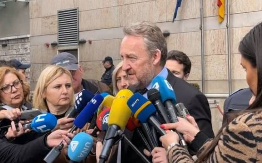 F83DC975 FEB6 4FD3 A323 F6763945561A