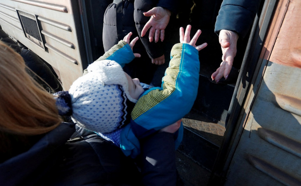 Pomozi.ba organizacija pokrenula akciju za pomoć narodu Ukrajine: Mi u BiH najbolje znamo šta znači rat