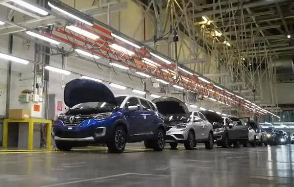Nakon brojnih kritika, Renault ipak obustavlja proizvodnju u Rusiji
