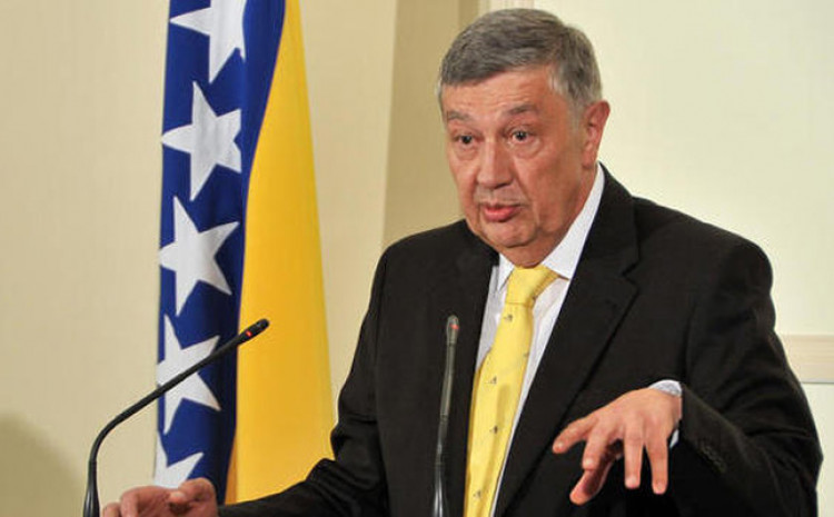 Radmanović: Rješenja nisu ni raspad BiH ni centralizacija