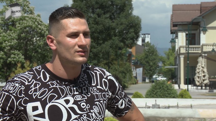 12A2129B 302C 451D B1B3 D8D83CC6719F