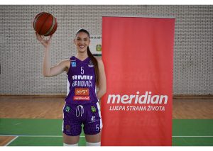 4569AB50 C1A8 4102 8D4C ADF4B65974EB