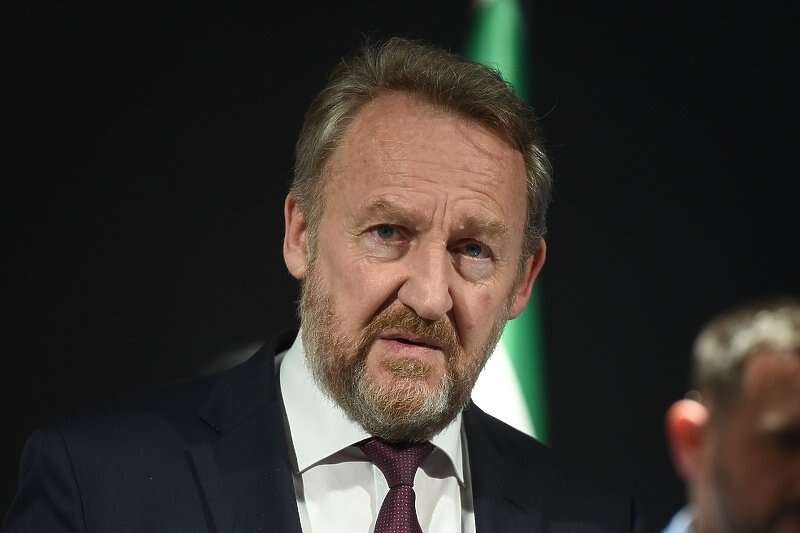 584F99A5 AE11 4E54 87BF 0C4979956E7F