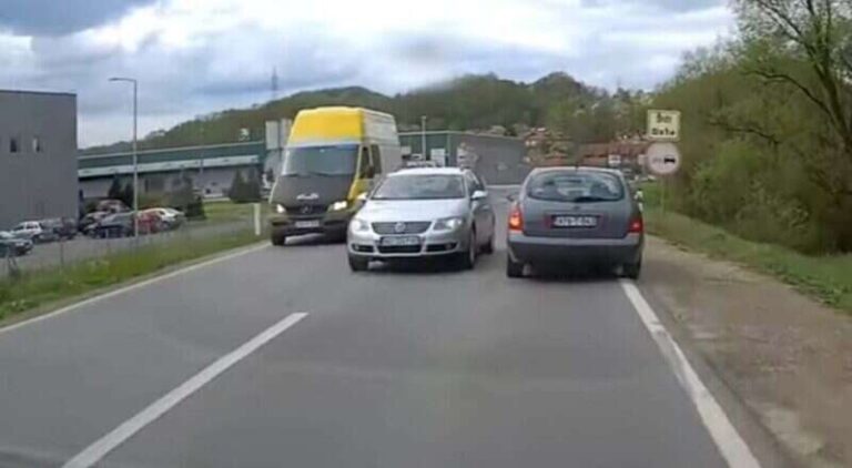 Putevi u BiH: Izveo kamikazu na cesti, izbjegnuta tragedija (VIDEO)