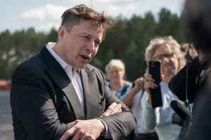 73FD7C6B D965 47DB A583 392EA93339DB