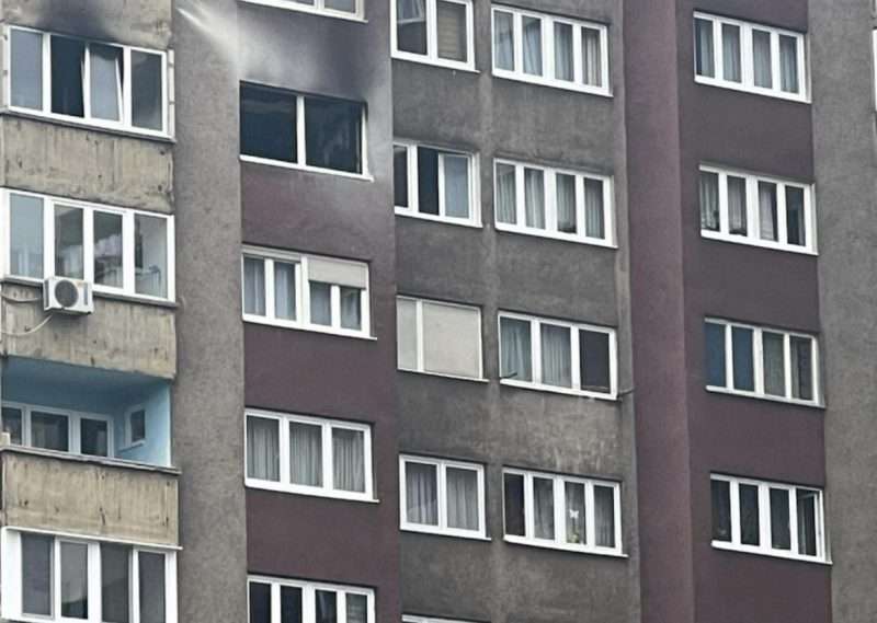 A0452EF8 293F 4BD7 A6EF A4F625AC3D80