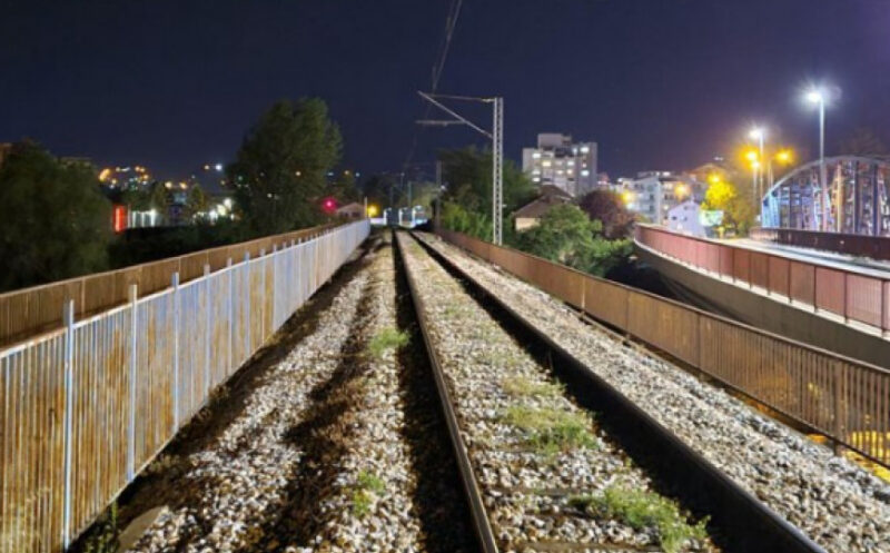 E8CE5561 DFC7 4F22 8835 6814BEA2CC7A